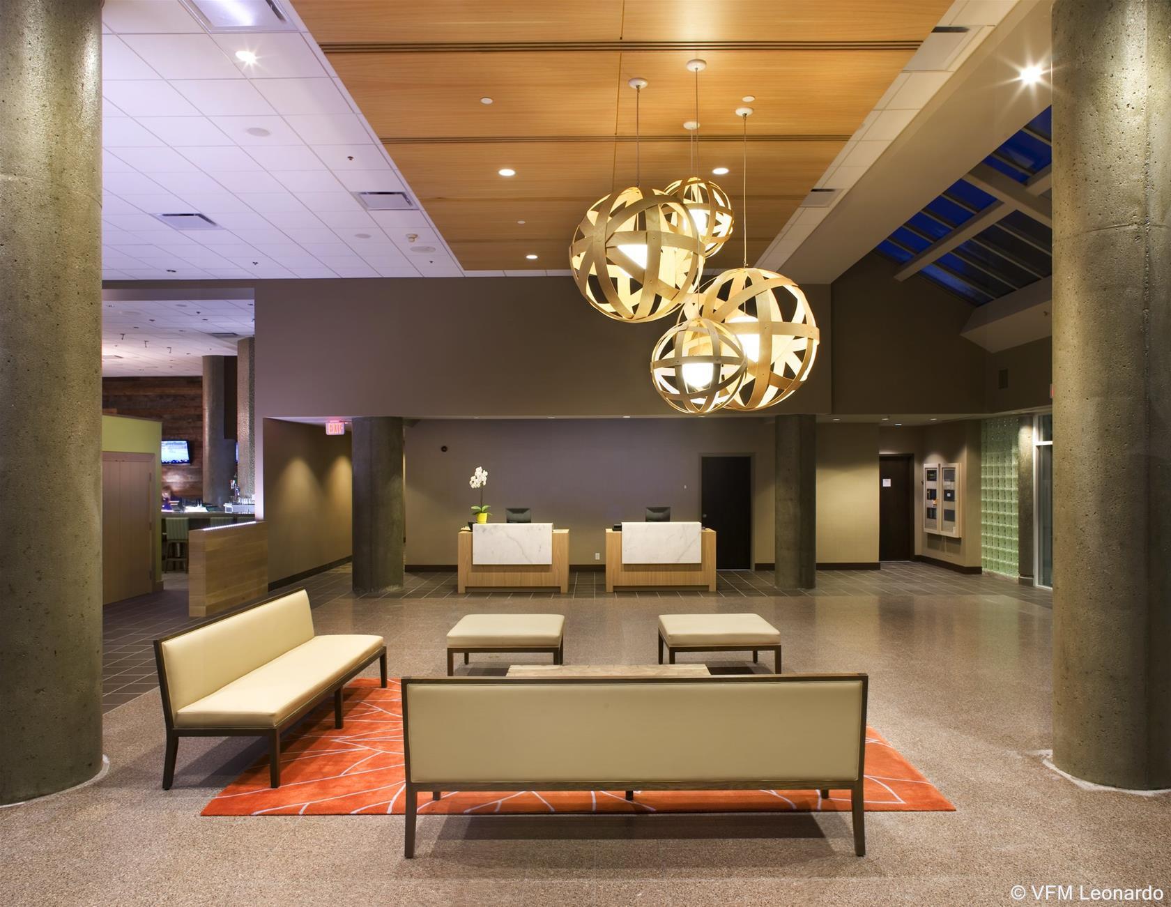 Coast Chilliwack Hotel By Apa Exterior photo