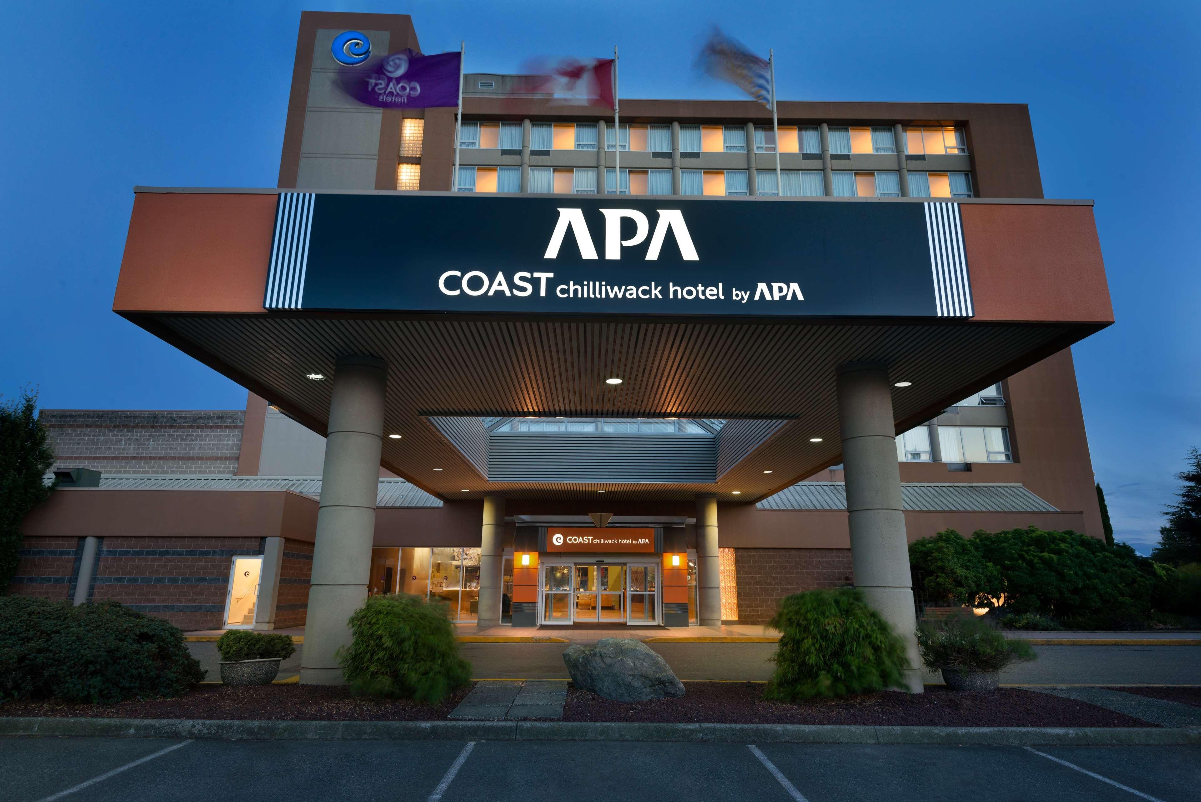 Coast Chilliwack Hotel By Apa Exterior photo