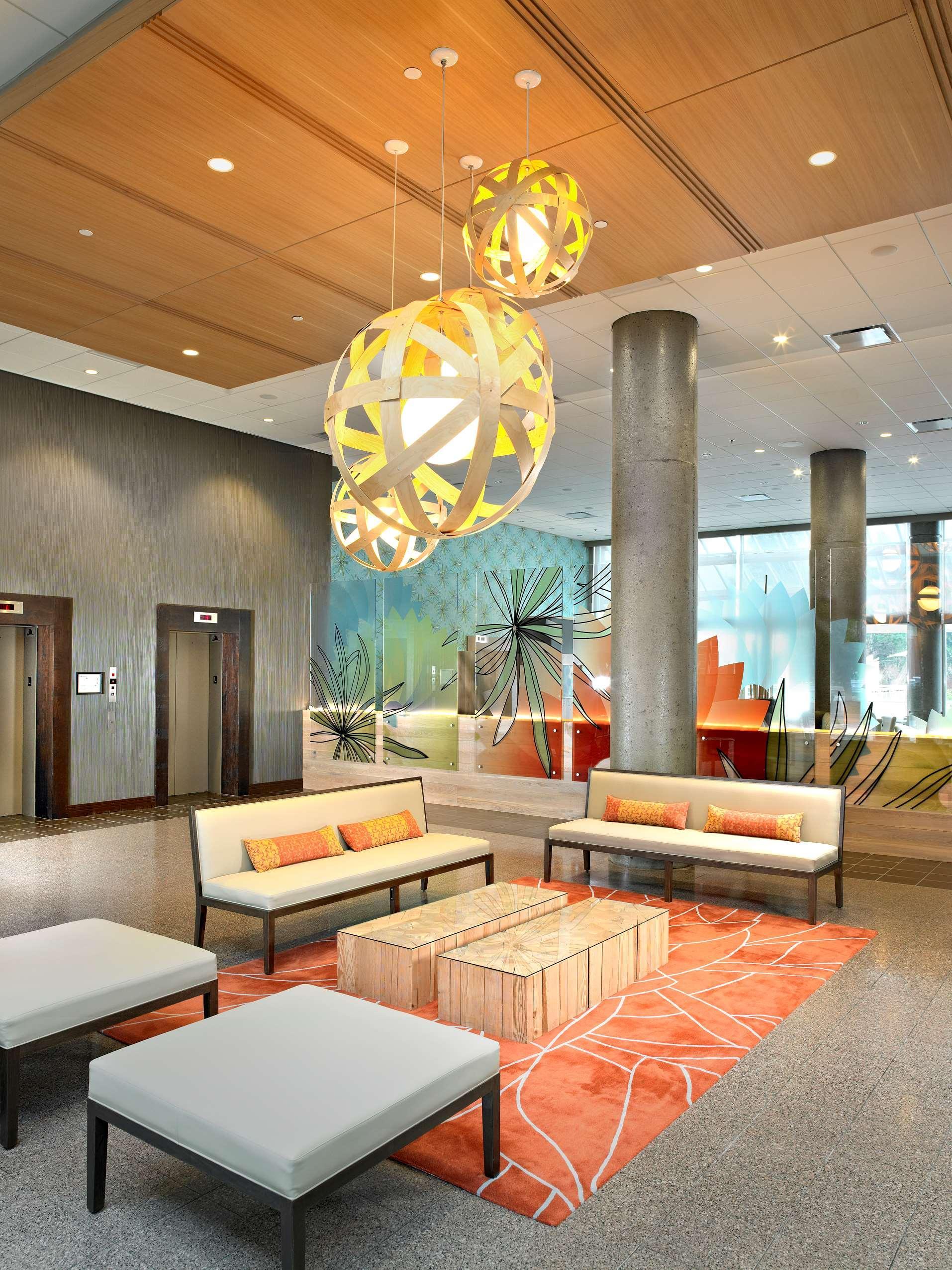 Coast Chilliwack Hotel By Apa Exterior photo